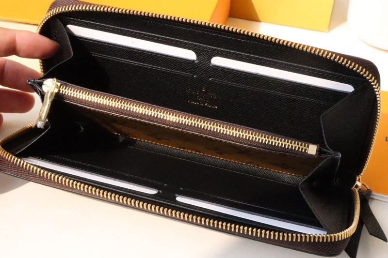 Louis Vuitton Wallets
